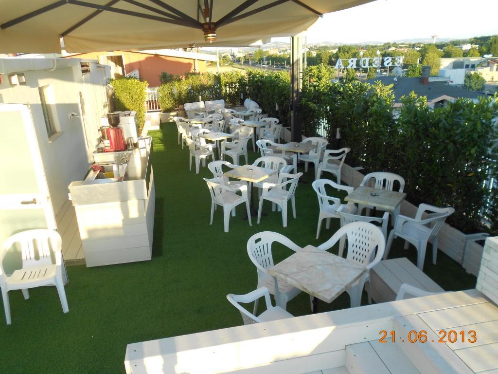 Ciccio Hotel Misano Adriatico Exterior photo