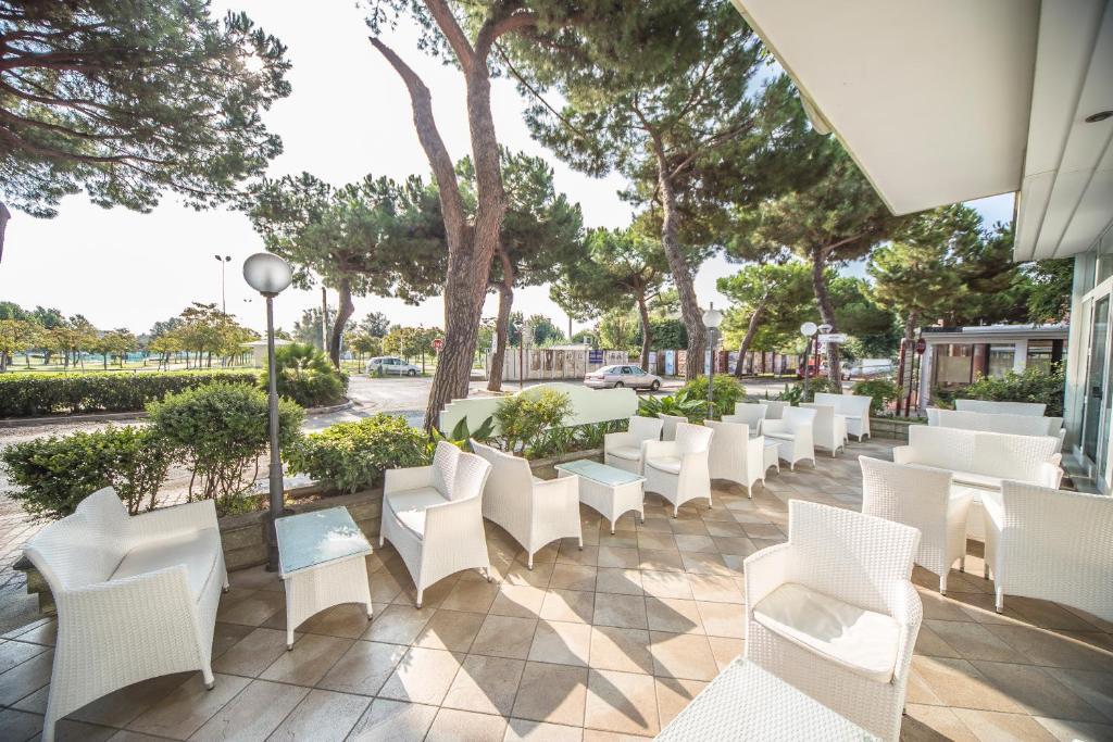 Ciccio Hotel Misano Adriatico Exterior photo